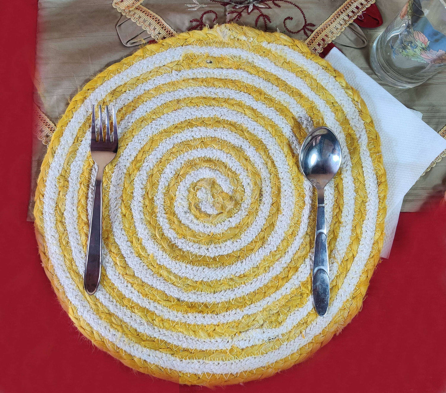 White & Yellow Dinning Table Placemat (Set of 4)
