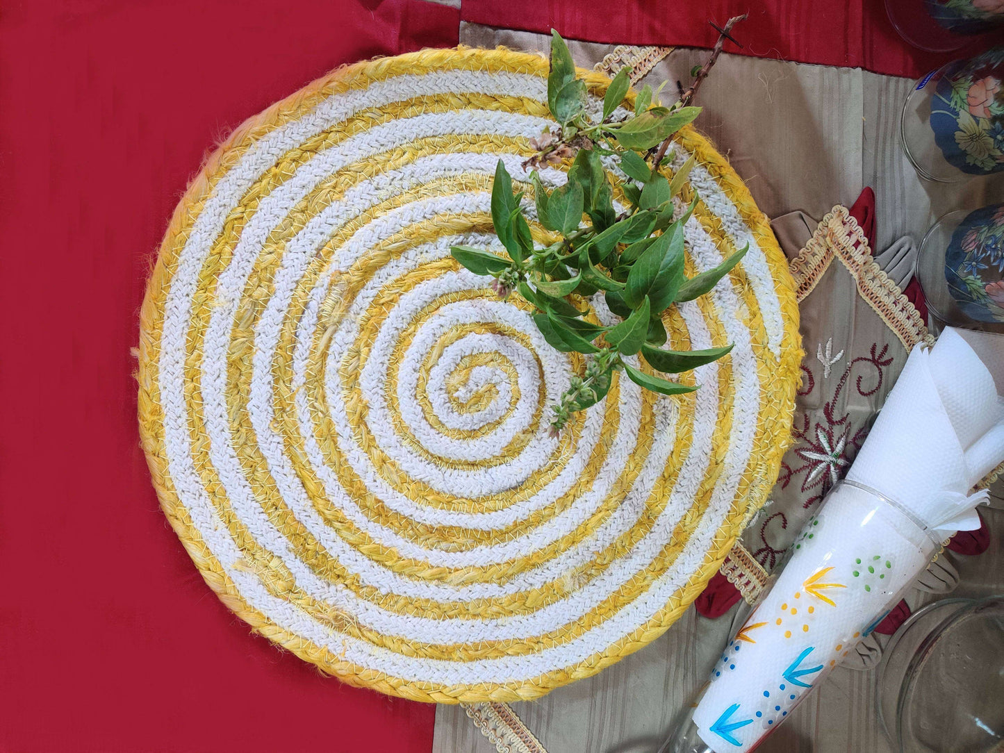 White & Yellow Dinning Table Placemat (Set of 4)