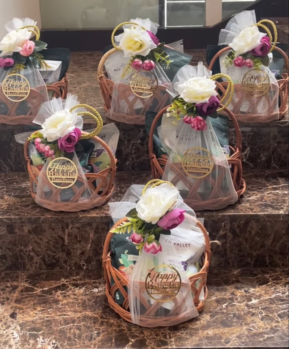 Top 20 Wedding Gifts for Couple That They'll Actually Use